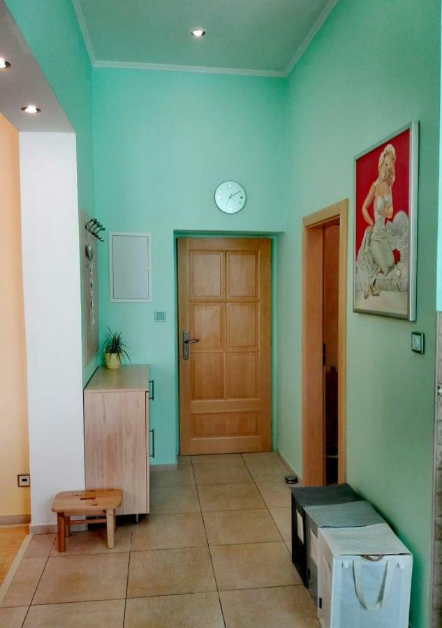 Apartment Villa Frank 마리안스케 라즈네 외부 사진