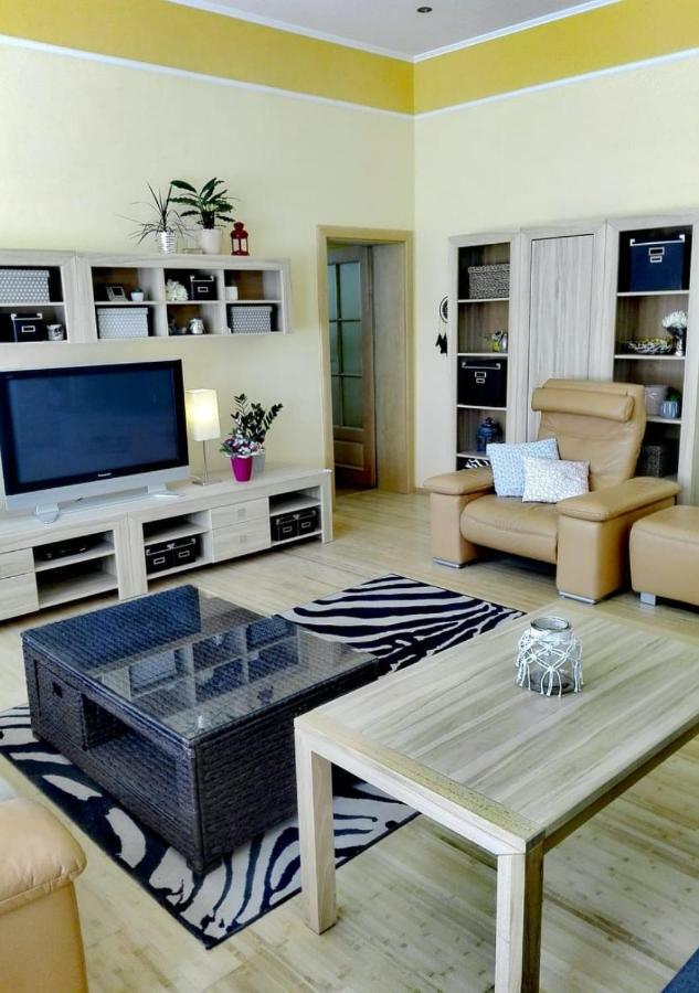 Apartment Villa Frank 마리안스케 라즈네 외부 사진